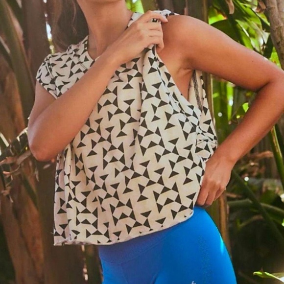 Free People Tops - NWOT Free People Printed Inspire Tank